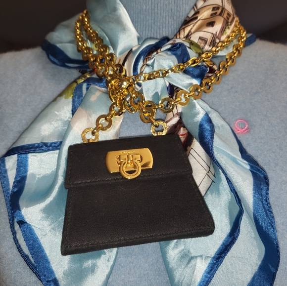 Authentic Salvatore Ferragamo Gancini mini micro bag. - Picture 9 of 11